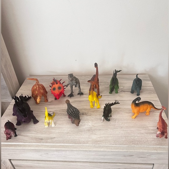 Dinosaur Toy Figures bundle lot - Picture 1 of 10